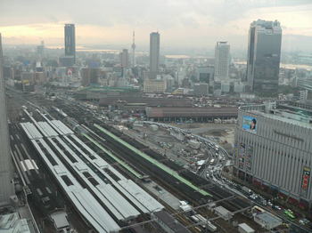 11.11Hankyu32.Osaka_Station.jpg