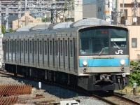 2020年9月撮影、JR奈良線宇治駅にて。205系NE405編成（1001）が、奈良線の『みやこ路快速』を代走しています。