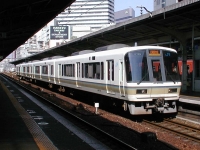 2003年撮影、大阪駅にて。