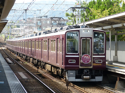 20200900-hankyu8000_8300-hm_01.jpg