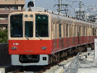 8000系