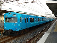 2011年撮影、美章園駅にて。