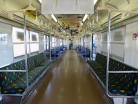安治川口駅にて。