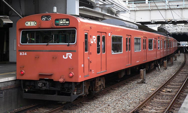 LA01編成