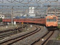 王寺駅にて。