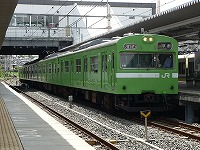 2011年5月撮影、宇治駅にて。みやこ路快速代走でした。