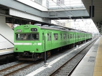 2006年5月撮影、奈良駅にて。仮設に移行しましたが、地上駅時代が懐かしいですね。