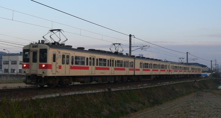 105系