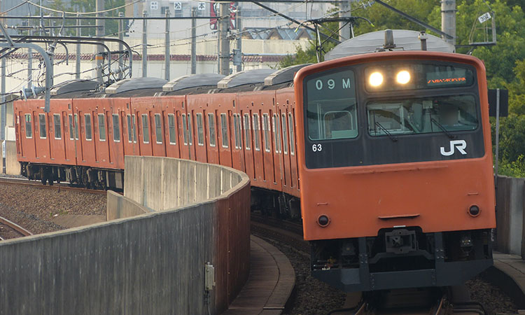LB03編成