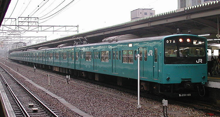 C05編成