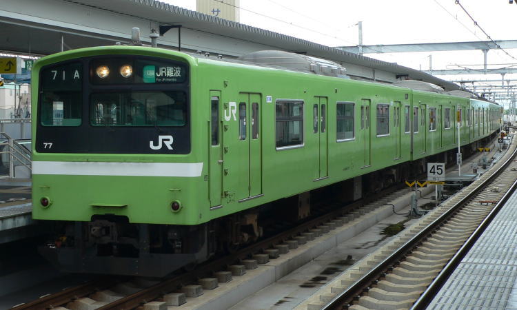 ND605編成