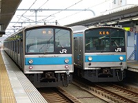 南田辺で205-1000同士並ぶ
