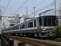 南田辺カーブにて、2500番台。