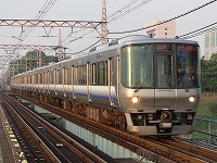 浅香駅の定番ポイントから。