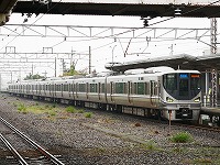 雨の田村駅にて