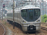 千里丘駅にて