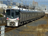 2022年撮影、JR総持寺駅にて。6連のL6編成です。