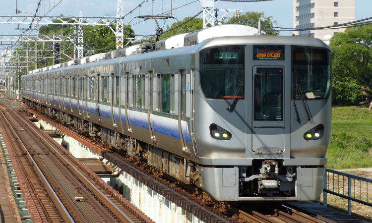225系5000番台。