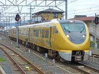 2021年4月撮影、嵯峨嵐山駅にて。