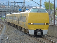 2021年4月撮影、花園駅にて。明智光秀ラッピング編成です。