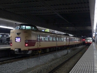 2008年3月撮影、国鉄色やくも号です。岡山駅にて。