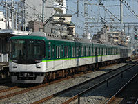 2008年10月撮影、千林駅にて。区間急行樟葉行きに充当される7200系7201F。