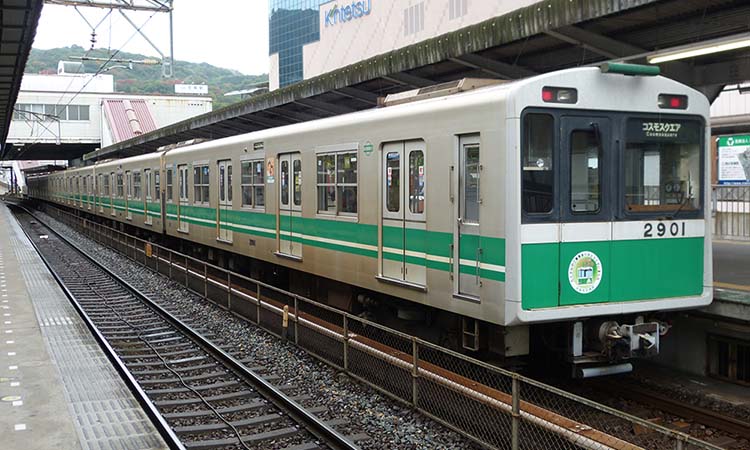 大阪メトロ20系 2601F　生駒駅にて