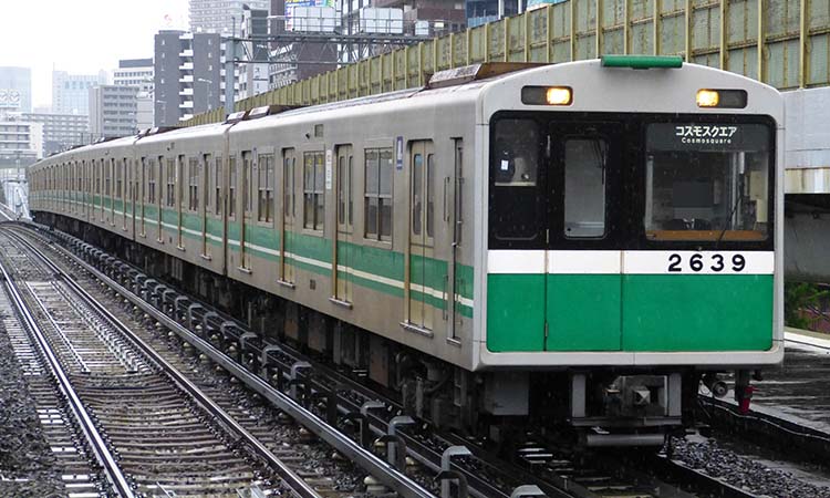 大阪メトロ20系 2639F　弁天町駅にて