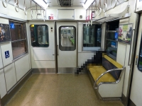 元乗務員室のあった5651号車の大阪側の様子でっす。