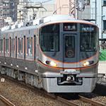 323系