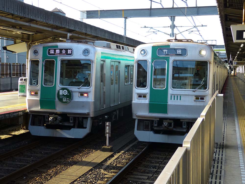 京都市営地下鉄烏丸線10系