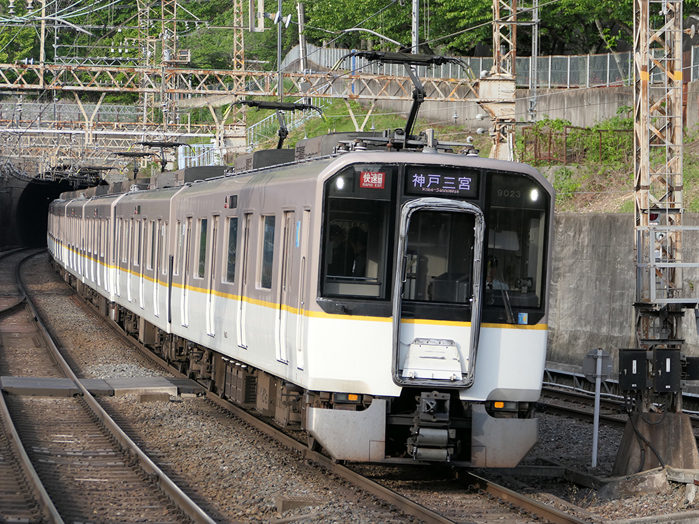 近鉄9020系×4編成のブツ8
