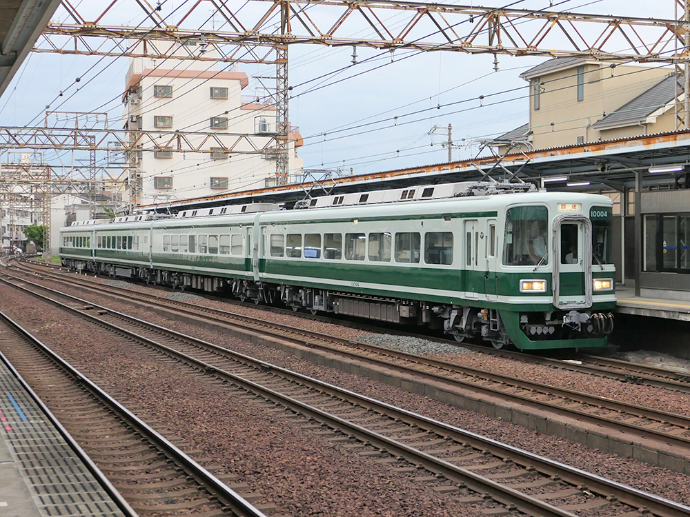 南海10000系 復元塗装編成　10004F