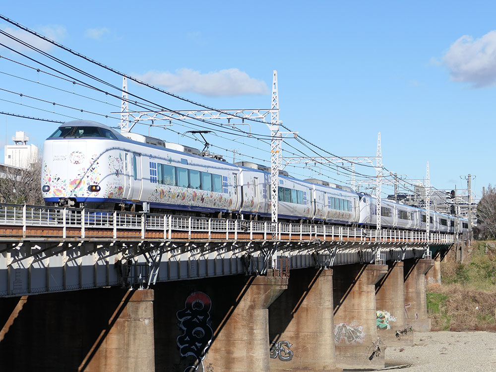 271系+281系特急はるか号